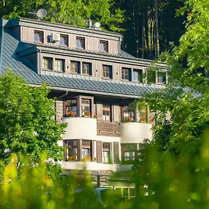 hotel-westend-spindleruv-mlyn.spindleruvmlyn-hotels.com/